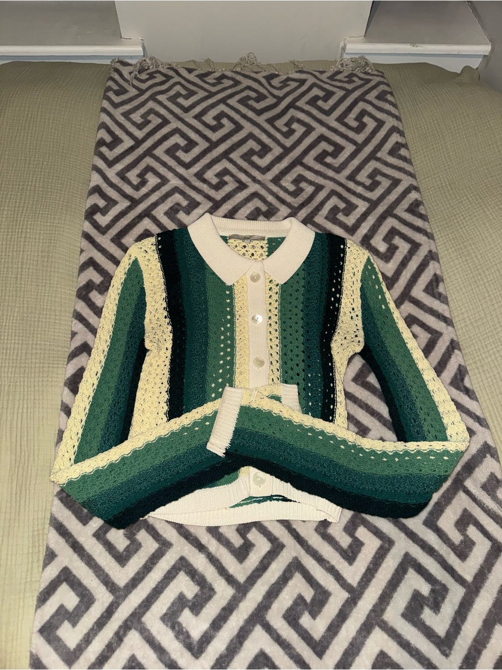 KITH green, navy, cream, and yellow knitwear, size xs